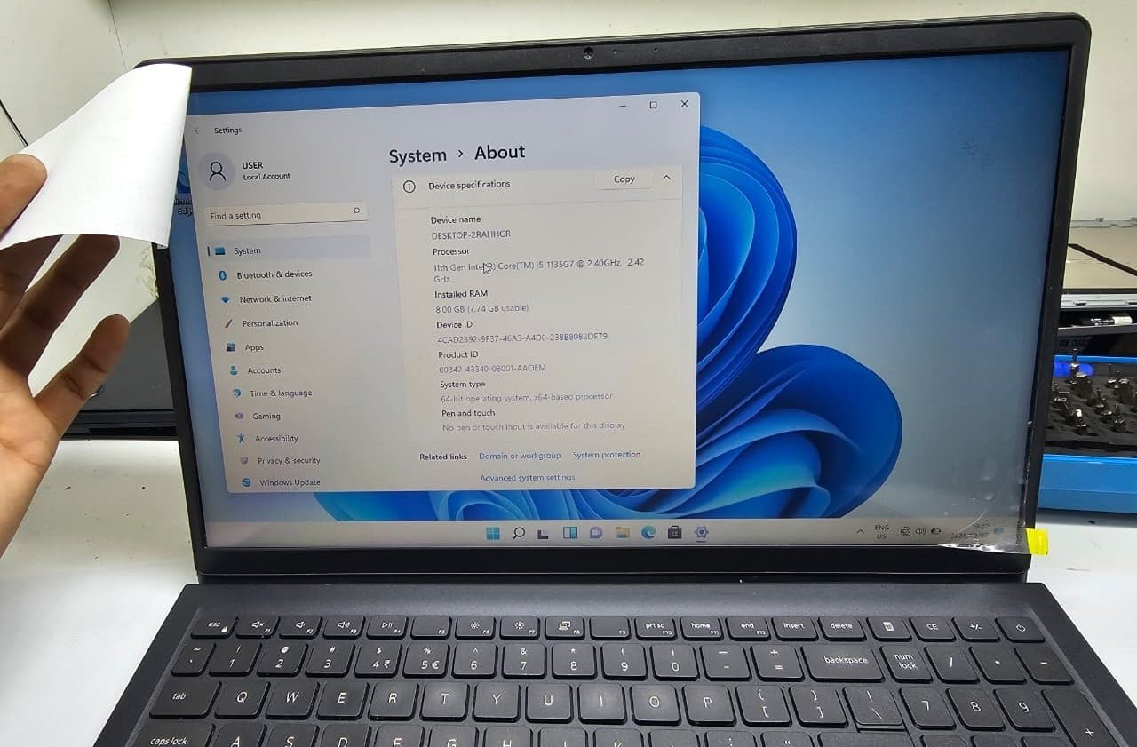 DELL INSPIRION 15 3511 - Image 6